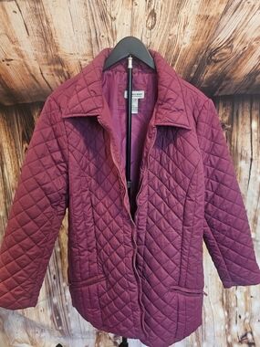 Quilted Puffer Jacket in Berry - Cozy Everyday Layer